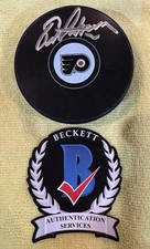 Eric Lindros Autographed Philadelphia Flyers Hockey Puck Witness Beckett