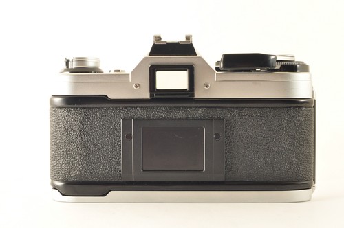 Canon AE-1 35mm SLR Film Camera w/ New FD 24mm f/2.8 From Japan #983 - Picture 4 of 11