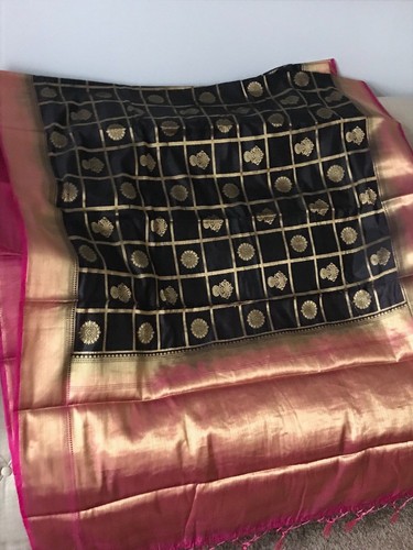 Sarí de seda con Zari Work y Sari Pallu - Imagen 35 de 45