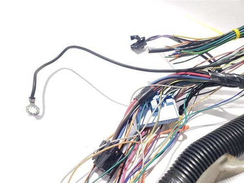 1999 Chevrolet Camaro OEM 5.7L Automatic RWD Dash Wiring With Fuse Box - Picture 8 of 24