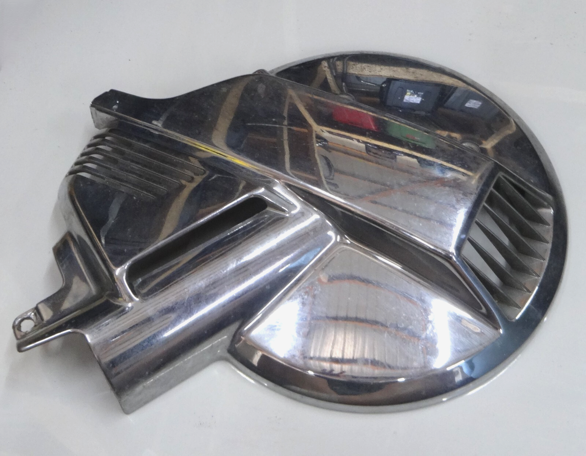 Ecellent cost Vintage original バーゲン 1991-1997 Honda Goldwing GL1500 LEFT Front Wheel Rim Cover OEM