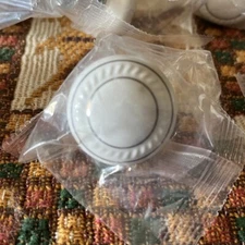 15 WHITE/SILVER PORCELAIN CABINET DOOR  DRAWER PULLS /KNOBS~1 1/4" ROUND NEW