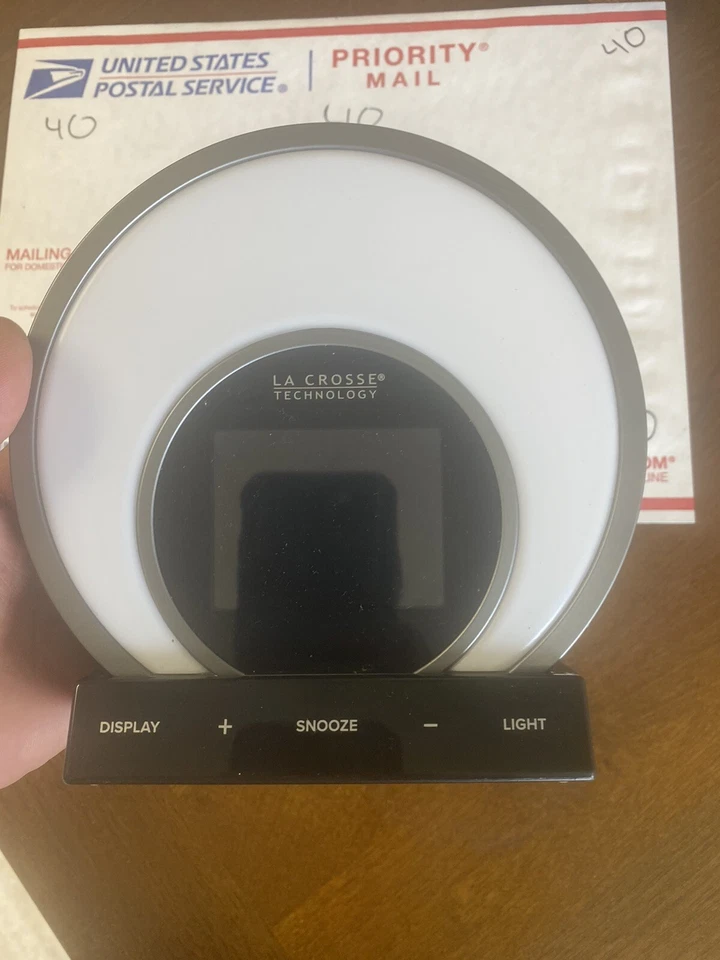 Reloj despertador con temperatura La Crosse Technology C80994 Soluna Mood Light USADO Foto 2 de 4
