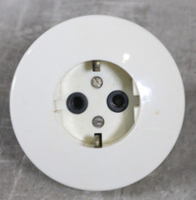 1 x alte Steckdose Unterputz rund mit Schuko Vintage DDR weiß
