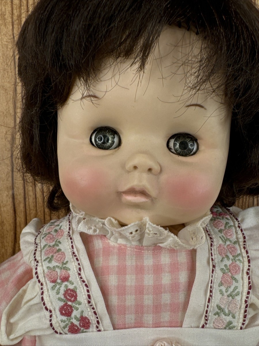 Vintage Effanbee Baby Doll Buttercup 9379 Brown Hair Blue
