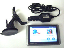 Garmin NUVI 200W GPS Unit Bundle with Car Vehicle Charging Cable Mount Working