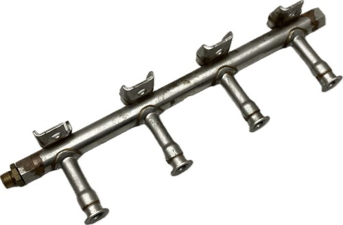 Kraftstoffverteiler 1,2 TSI CBZ 03F133320C VW Golf 6 Polo 6R Touran I Original