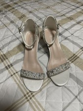 Women  s formal wedding shoes