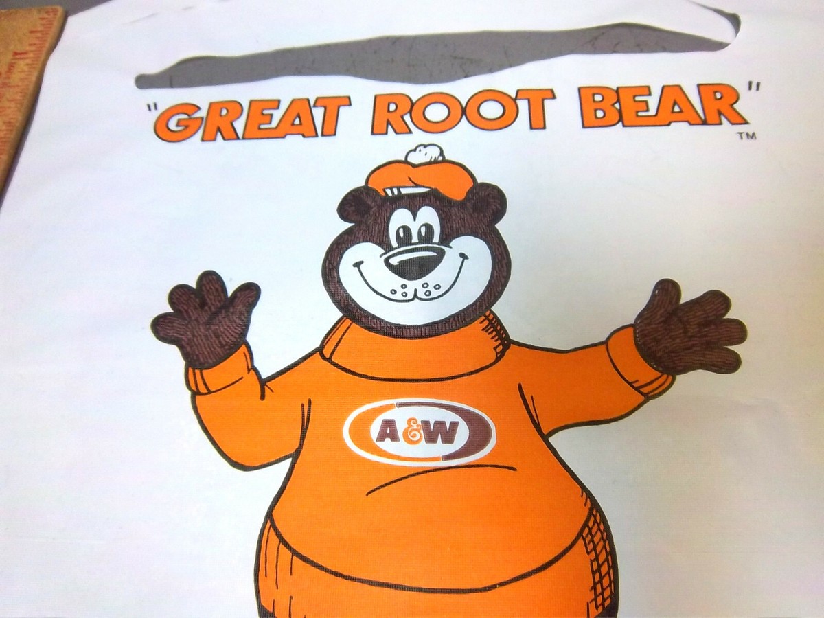 A&W Great Root Bear plastic bib from 1978, Great colorful