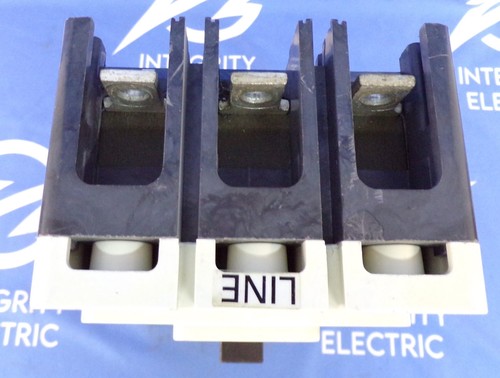 CUTLER-HAMMER CIRCUIT BREAKER HKD3400F 400A 600VAC/250VDC 3P W/ KT3400T TRIP 1YR - Picture 5 of 7