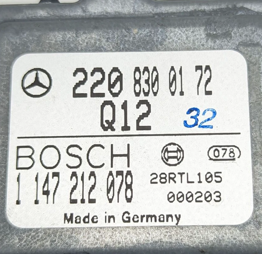 Módulo sensor calidad aire Mercedes W209 CLK500 E55 E500 SLK300 2118300472 OEM Foto 2 de 4