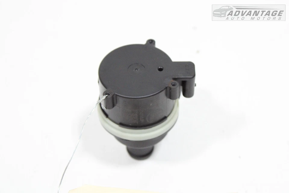 2018-2021 CHEVROLET EQUINOX 1.5L COOLANT COOLING AUXILIARY WATER PUMP OEM - Image 4 of 4