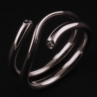 Georg Jensen Gold Ring # 1513A WG. Magic w. Diamonds. 18 Ct. R. Overgaard. NEW