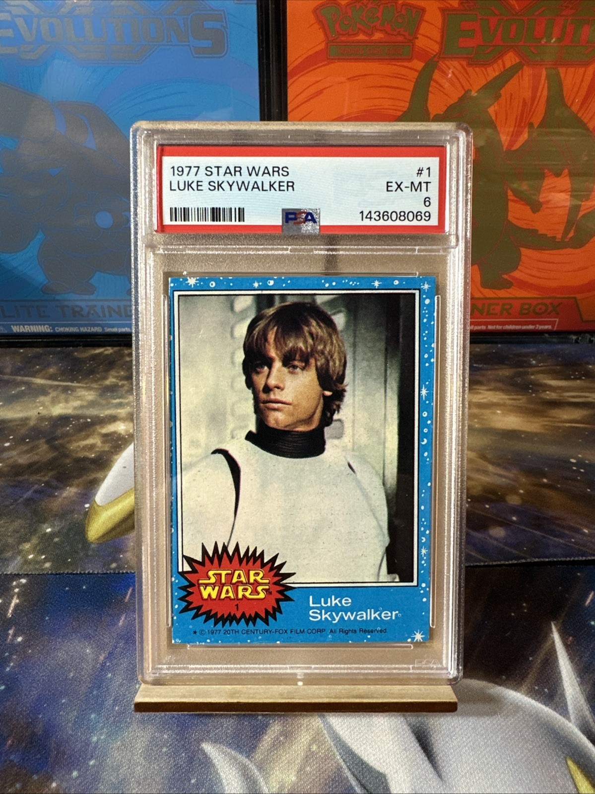 Luke Skywalker - 1977 Topps Star Wars #1 PSA 6