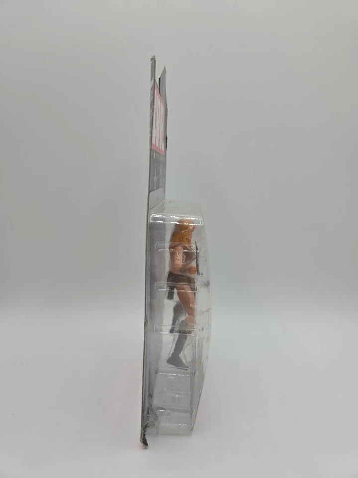 Figura de acción Hasbro 2014 3,75" Marvel Infinite Series Shanna The She-Devil Foto 4 de 4