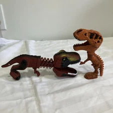 Dino Lot- Kari Dino World T-Rex Grabber & Telescopic Biting Dinosaur T-Rex Used