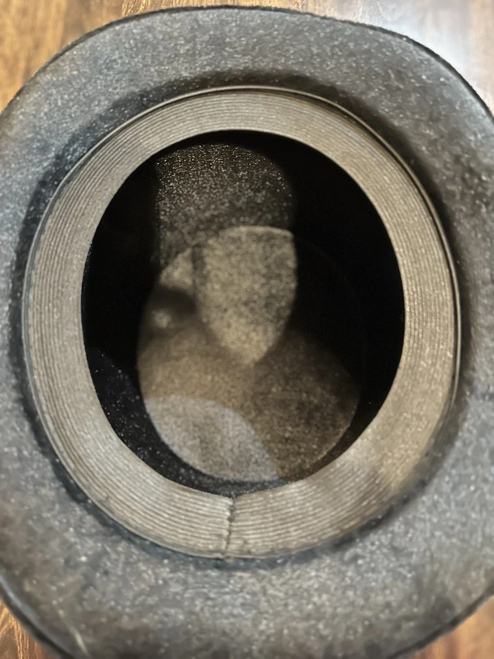 Black Top Hat With Christmas Holly Velvet W/Elastic Inside For One Size Fits All - Image 3 of 3