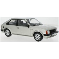 Opel Kadett D GTE Silber 1983 1:18 MaßStabsmodell Auto Gruppe MCG18533