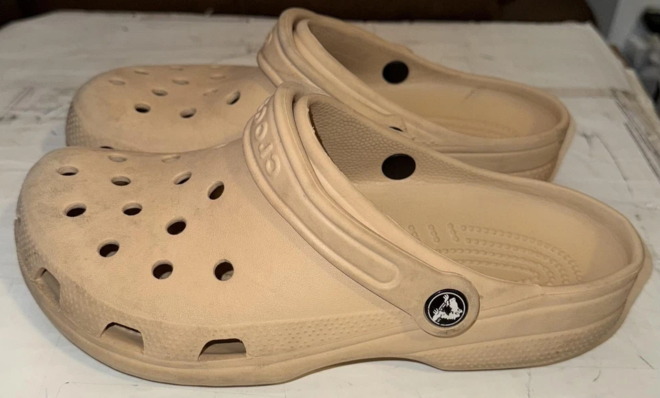 Zuecos Crocs Clásicos Zapatos Talla 6 Sin Cordones Cómodos Ligeros Exterior Informales Foto 3 de 4