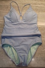 Vineyard Vines Seersucker One Piece Swimsuit Sample Blue Women's Sz Small NWOT