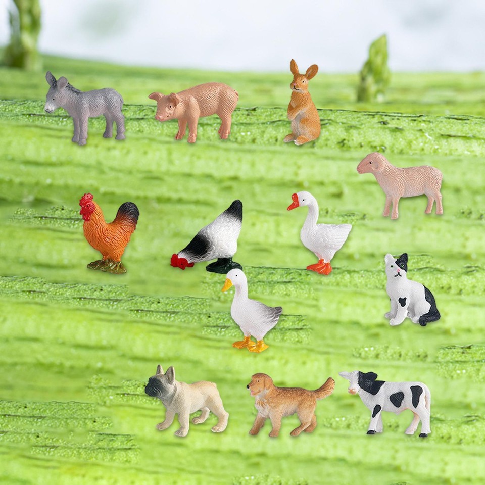 12 Pieces Farm Animals Model Yard Scene Educational Learning Toys for
