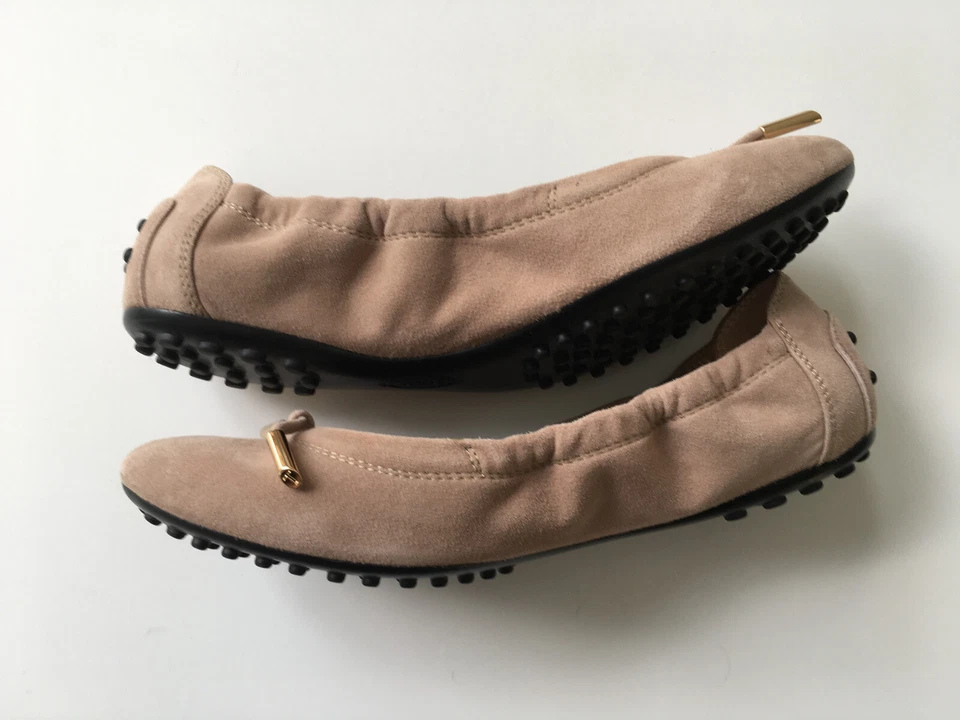 "COMME NEUVES" TAILLE 36,5. BALLERINES TOD'S BEIGES EN NUBUCK - Photo 3/4