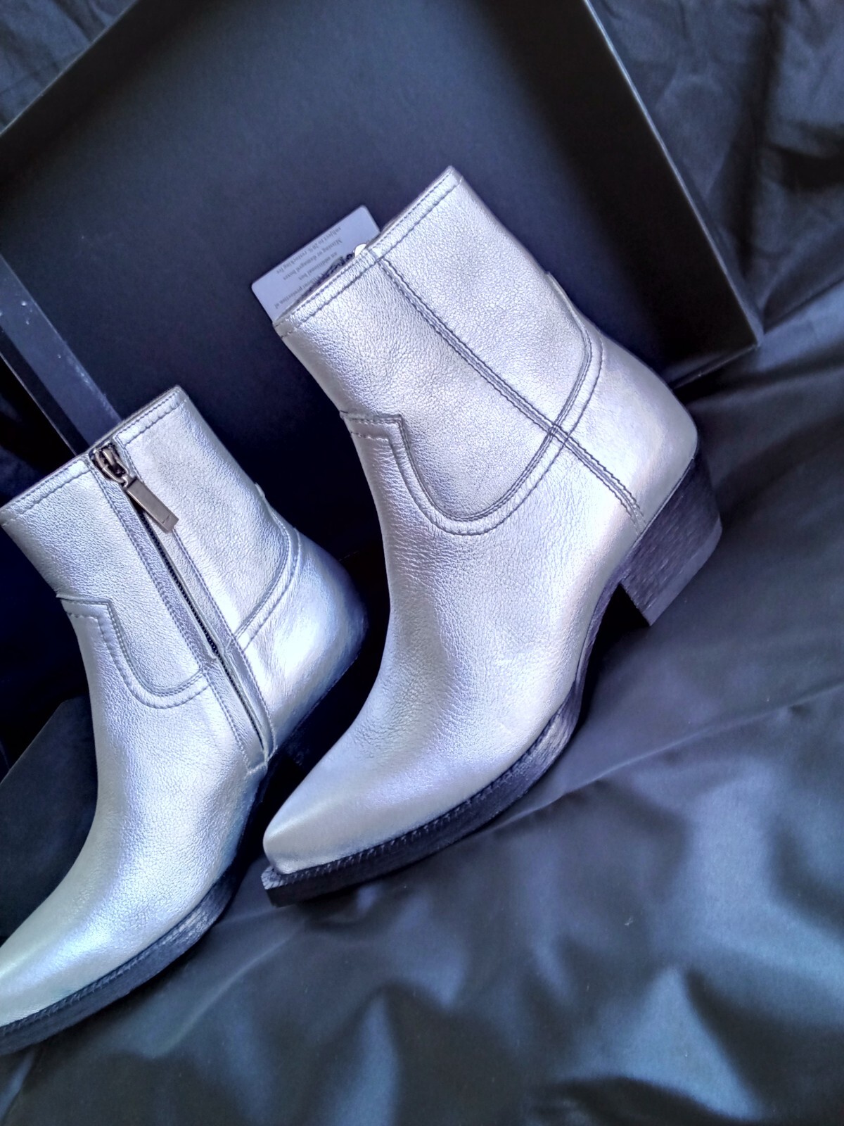 Stivaletti taglia 4 5 SAINT LAURENT argento metallizzato in pelle LUKAS 40 cerniera