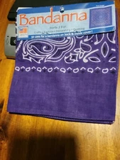 100% Cotton Paisley Bandanna 22"X22 by Carolina Mfg.