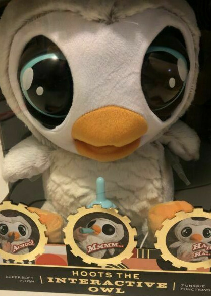 fao schwarz interactive owl