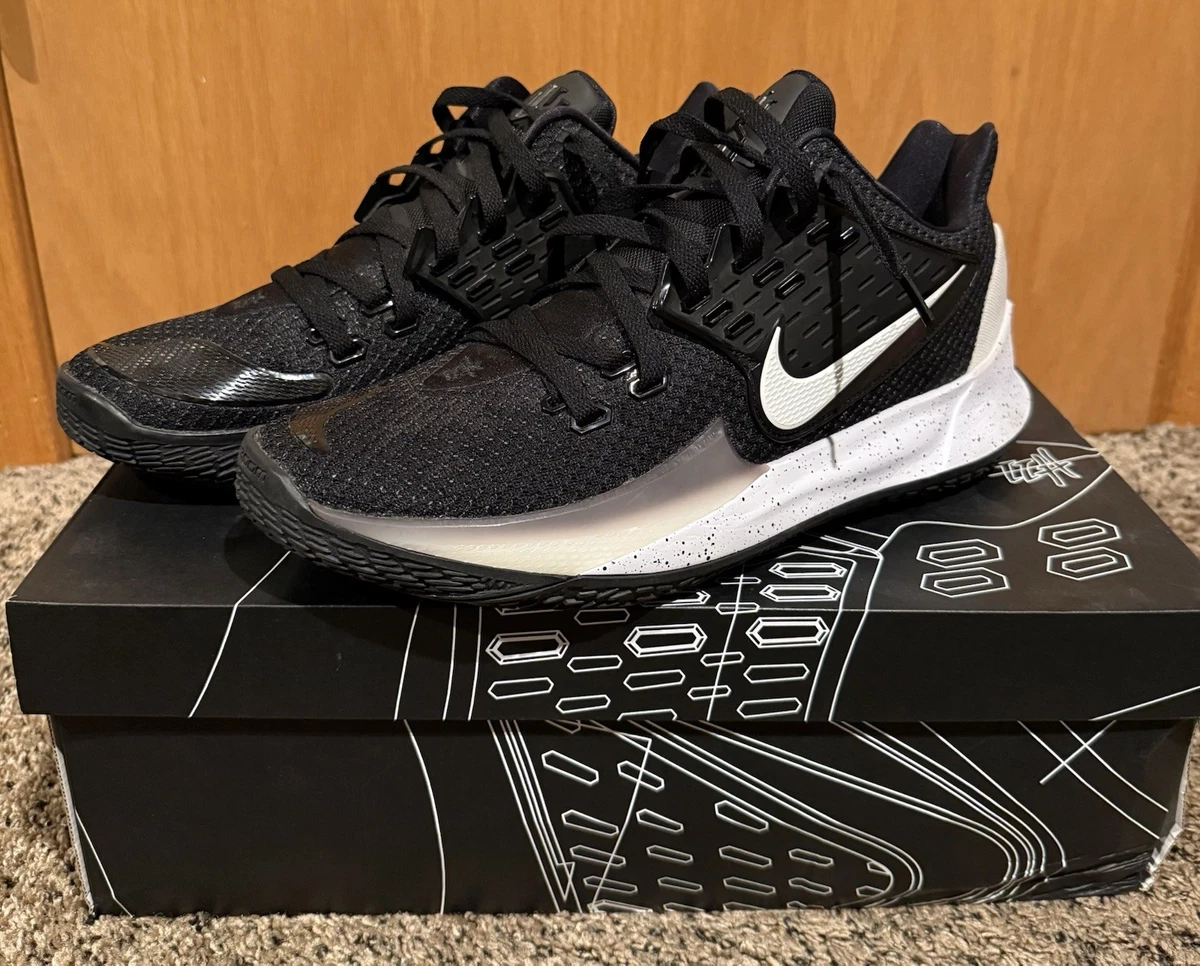 Preços baixos em Nike Kyrie 2 Low Black | eBay