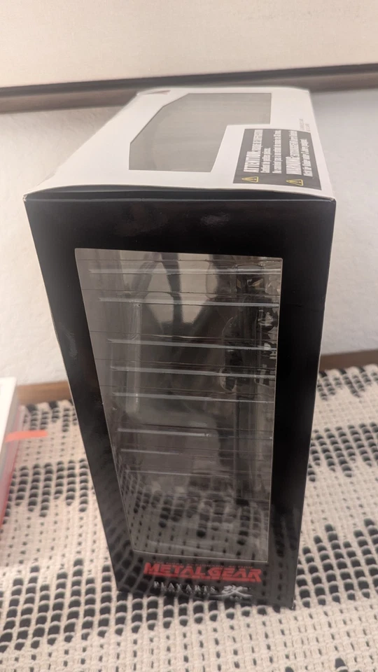 Figura Coleccionable Metal Gear Solid Play Arts Kai Liquid Snake - Square Enix Nuevo en Caja Foto 4 de 4