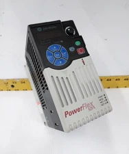 Allen-Bradley PowerFlex525 2 HP AC Variable Frequency Drive 240 VAC 25B-B8P0N104