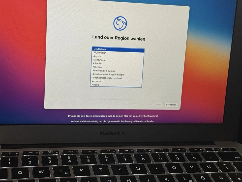 Apple MacBook Air 11” (Mid 2013) | Intel Core i5 | 4 GB RAM | 128 GB SSD Big Sur - Bild 2 von 4