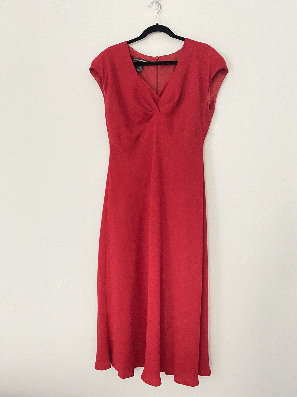 Jones Wear Dress Red Size 16 Women Sleeveless Business Career Formal ...