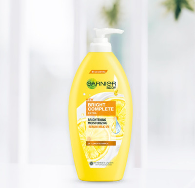2Pcs Garnier Body Lotion Bright Complete Extra Brightening Moisturizing 400 ml