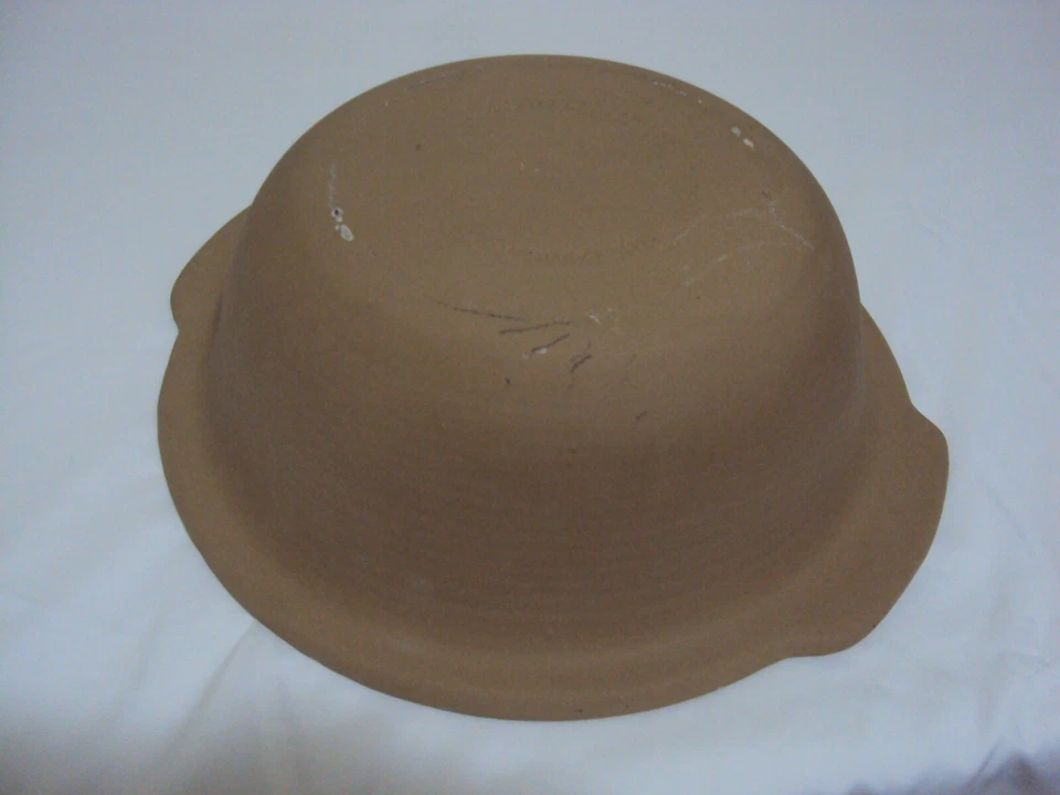 PAMPERED CHEF DEEP BAKING DISH - 12 INCH ROUND 5" TALL STONEWARE - Image 3 of 4