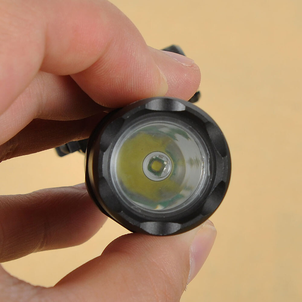 Surefire M600 Ultra Scout Light® LED WeaponLight - Tailcap Switch Only M600U-Z68 1,00 lumens