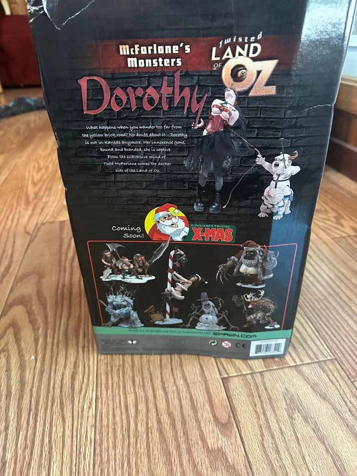 Figura exclusiva McFarlane's Monsters Twisted Land of Oz DOROTHY Collectors Club Foto 2 de 4