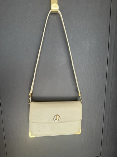 Sac bandoulière Christian Dior vintage à rabat cuir noir