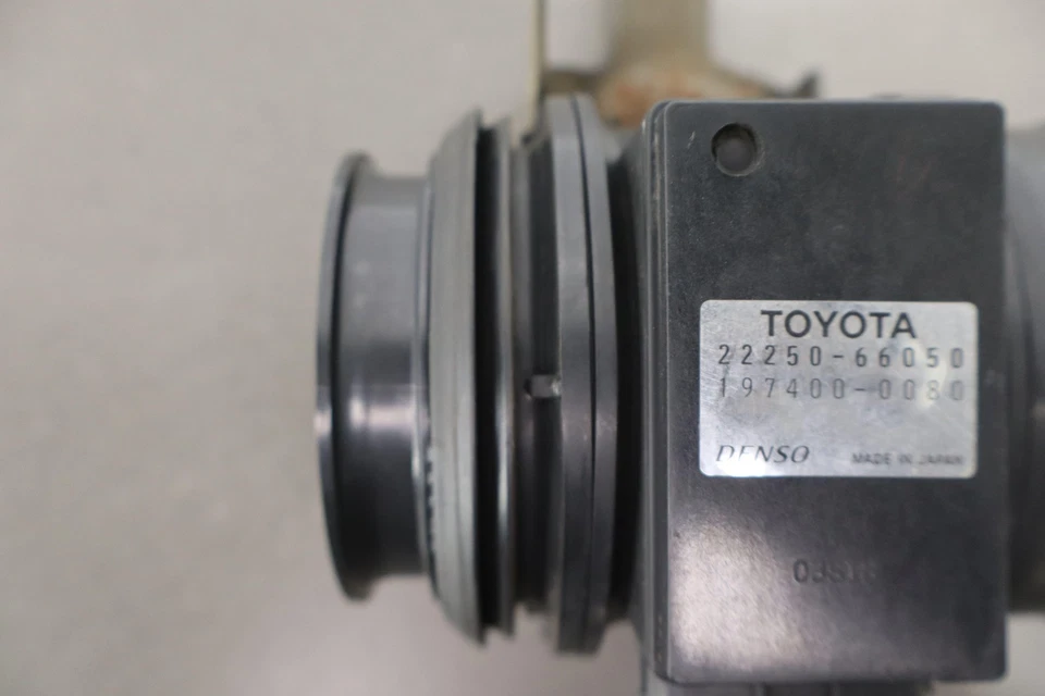 Medidor de flujo de aire LandCruiser 1996-1998 Lexus LX450 95-97 Foto 2 de 4