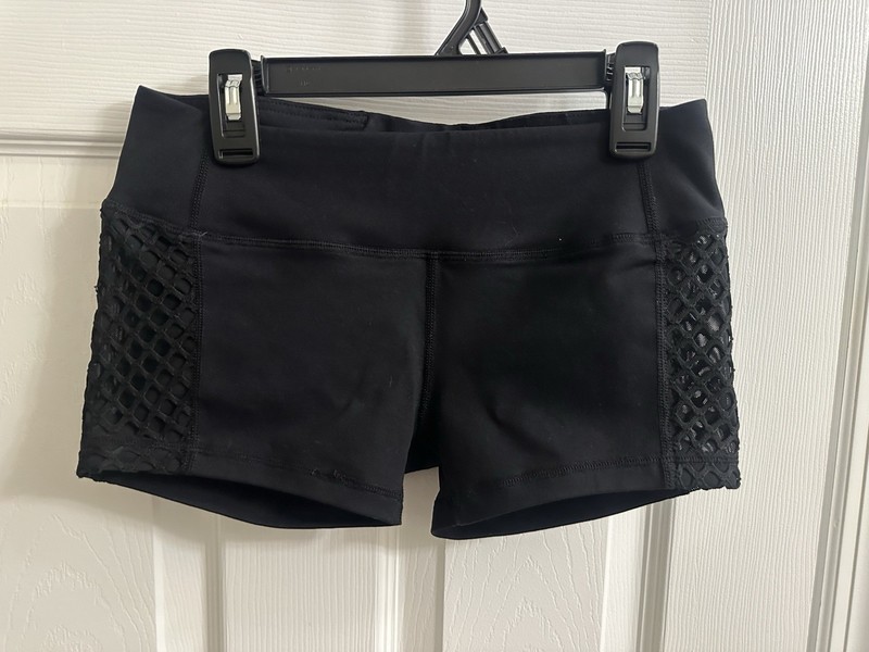 Ivy Sky By Weissman Dancewear Size LC Black Dance Shorts Girls Child Large