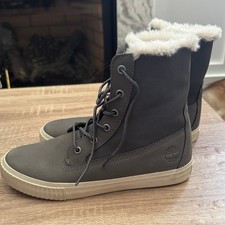 Timberland Women's Skyla Bay Fleece Fold-Down Boots