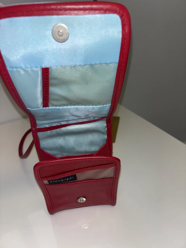 Travelon red crossbody travel handbag leather purse compartment small travel VTG - Image 4 of 4