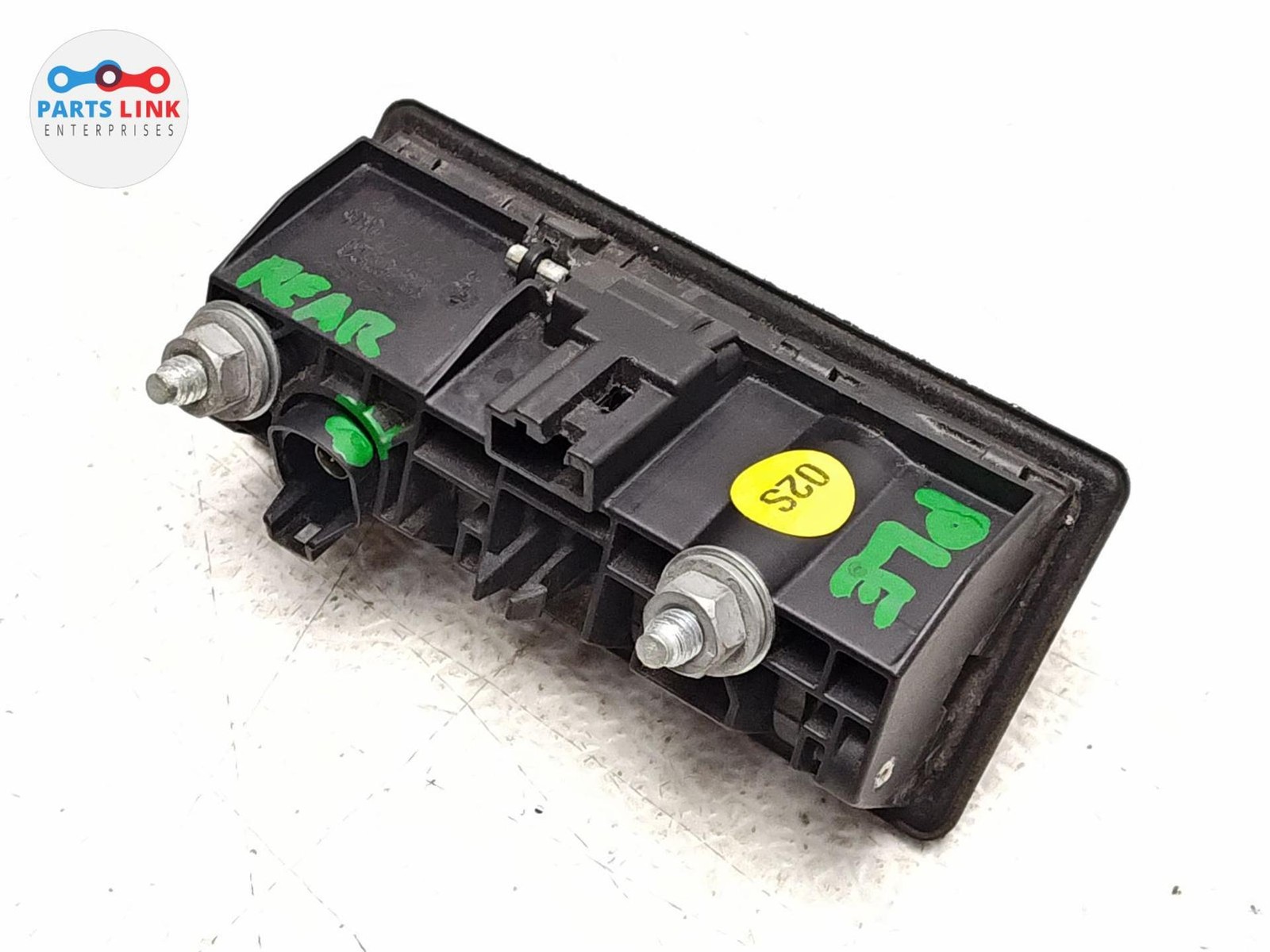 2016-20 BENTLEY BENTAYGA REAR GATE CAMERA REVERSE BACK UP PARKING ASSEMBLY 636