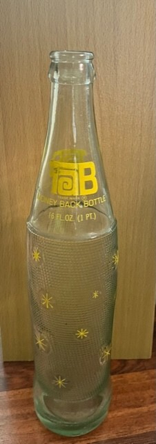 VINTAGE TAB GLASS SODA POP BOTTLE 16 OZ. COCA COLA CO. CLEAR with YELLOW PRINT