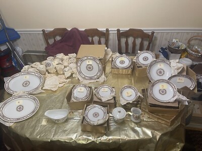 BRAND NEW 98-PIECE MALMAISON BY MIMOSA FINE CHINA DINNER SET FROM JAPAN ART 7312