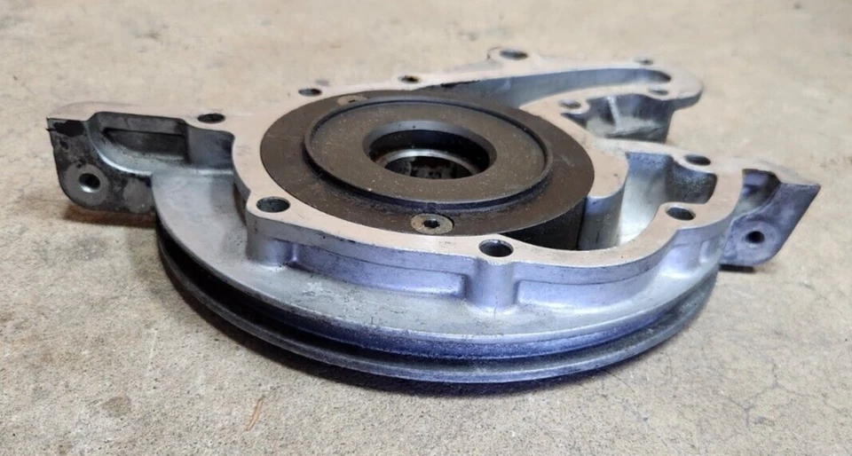 1986 Porsche 944 масляный насос 944.107.111.2r - Изображение 4 из 4