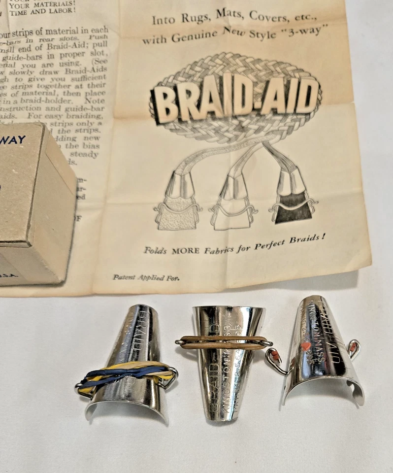 Vintage Braid-Aid Rug Braiding Braid Klamp with Original Box Made in USA - Image 2 of 4