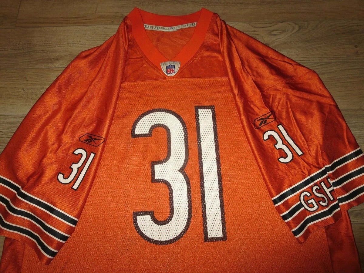 NFL Reebok bears スウェット　Eve 花嵐 NFL Reebok chargers スウェット under blue Eve - メルカリ
