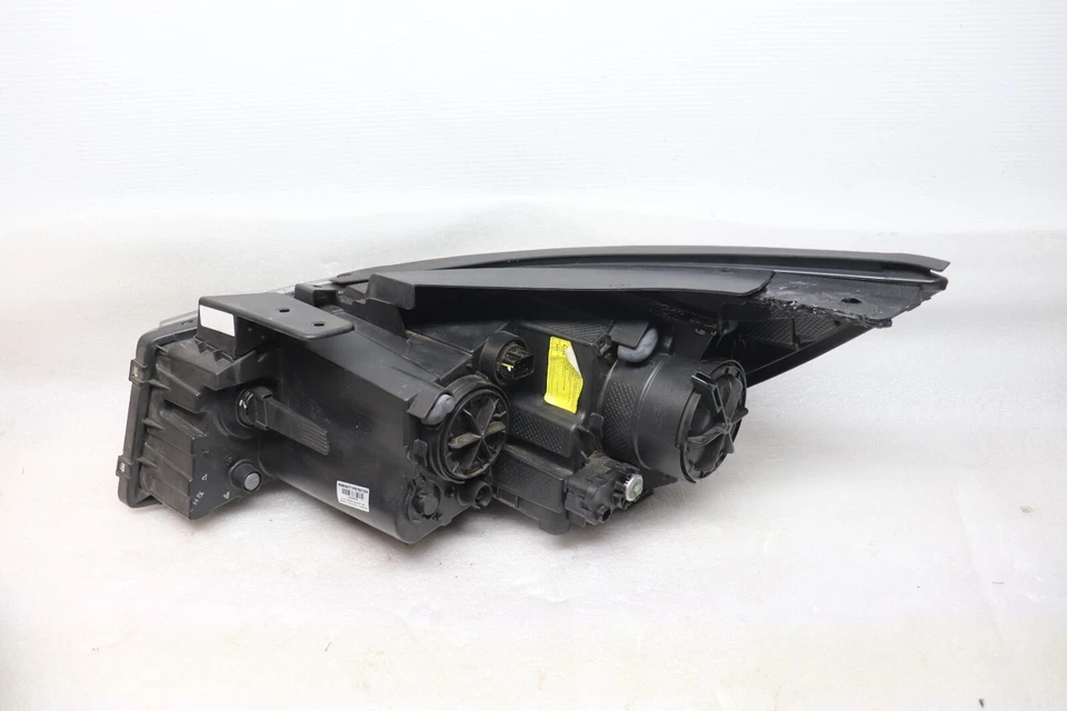 Faro de xenón HID 92102 A9 2015 2016 2017 2018 Kia Sedona OEM RH pasajero Foto 4 de 4